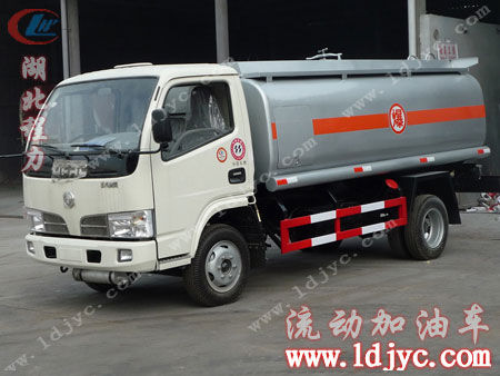 東風大金霸加油車13797887066-- 湖北程力集團流動加油車銷售總部
