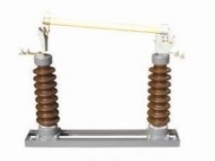 供應(yīng)RW5-35/100A跌落式熔斷器找誠信廠家【軒泰電氣】-- 樂清軒泰電氣科技有限公司