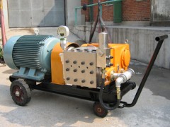GS70/63型高壓水清洗機(jī)-- 沈陽市北方能源設(shè)備研究所