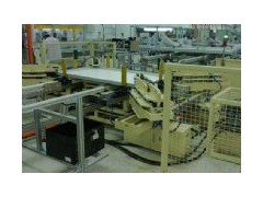 秦皇島利陽光電ZKAD-1全自動太陽能電池板組框機-- 秦皇島利陽光電設備有限公司