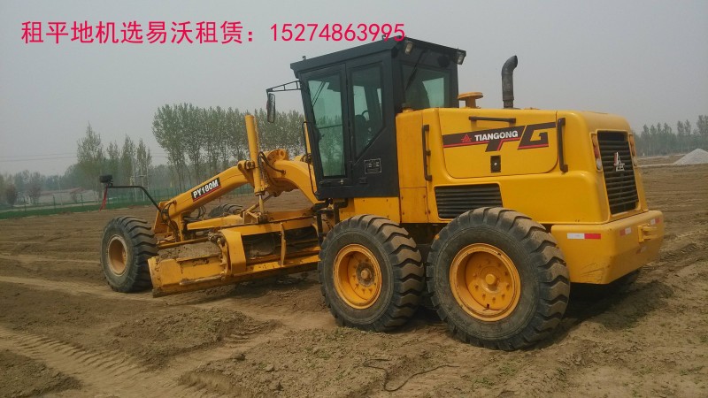 廠房整平出租刮平地機包月或者按天臺班計費-- 長沙易沃工程機械設備有限公司