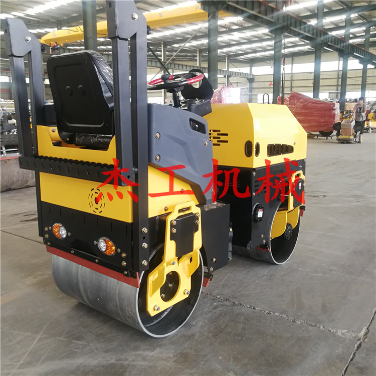 晉州微型雙鋼輪壓路機(jī)價(jià)格 手扶式單鋼壓路機(jī)性價(jià)比高-- 山東省杰工機(jī)械設(shè)備有限公司