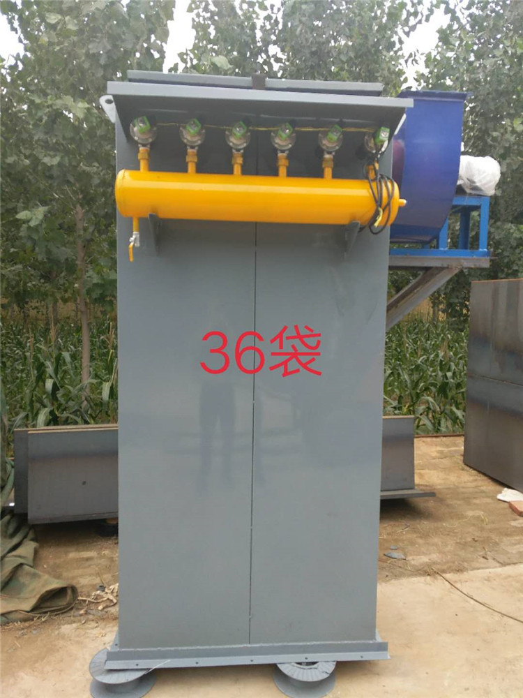 河北鑄造廠除塵設備120袋除塵器尺寸配置參數15KW風機-- 河北壹哲環保科技有限公司