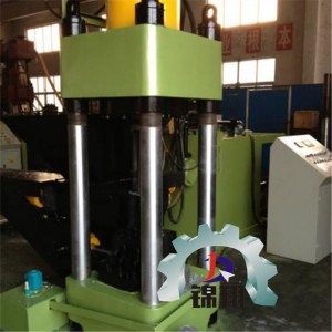 合肥立式全自動舔鹽磚壓塊機 畜牧場