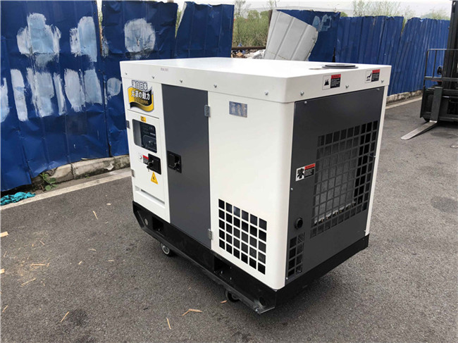 永磁25kw靜音柴油發電機大澤動力-- 上海豹羅實業有限公司