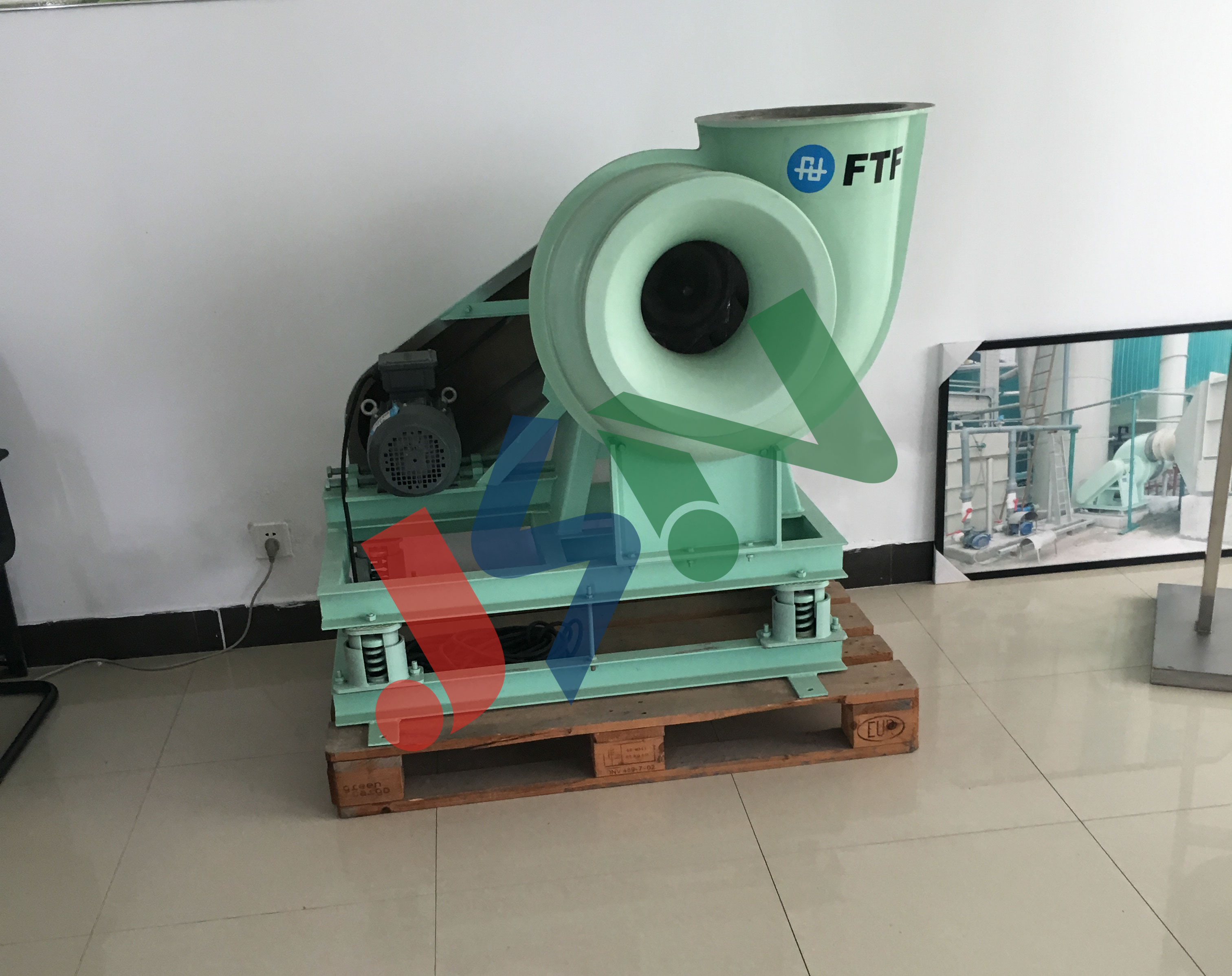 風(fēng)機(jī)安裝彈簧減震器.jpg 風(fēng)機(jī)安裝彈簧減震器.jpg